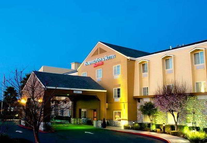 Fairfield Inn And Suites By Marriott Napa American Canyon Buitenkant foto